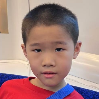 虞季博头像2.png
