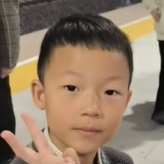 虞季博头像2.png